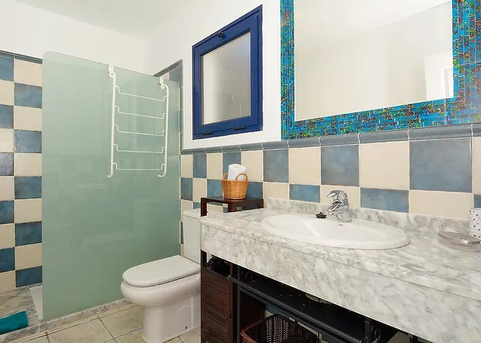 Lanza Coloradas 20, Heated Pool